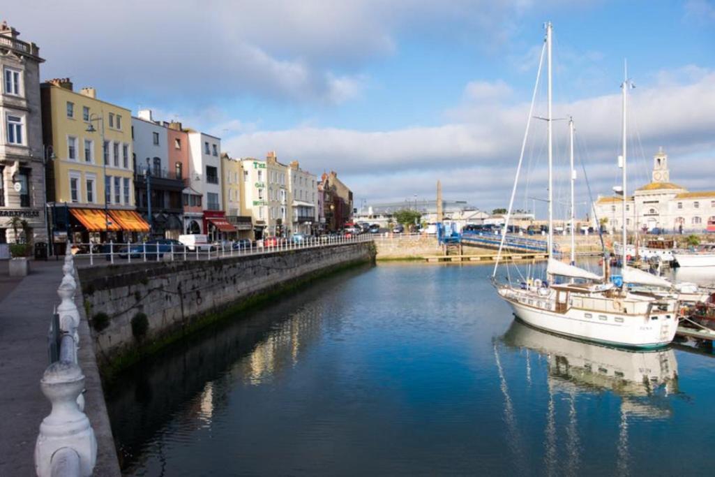 Vitamin Sea Beachfront Apartment Ramsgate - Sleeps 4 المظهر الخارجي الصورة